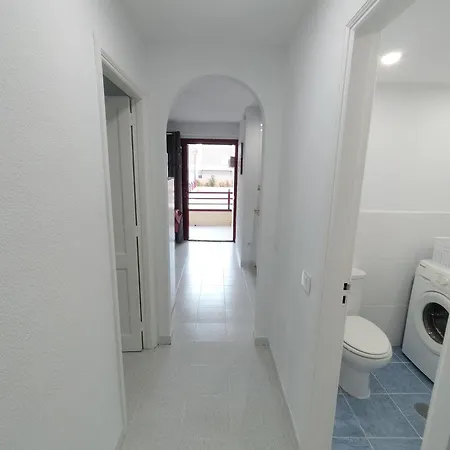 With Balcony And Free Wifi Los Cristianos (Tenerife)